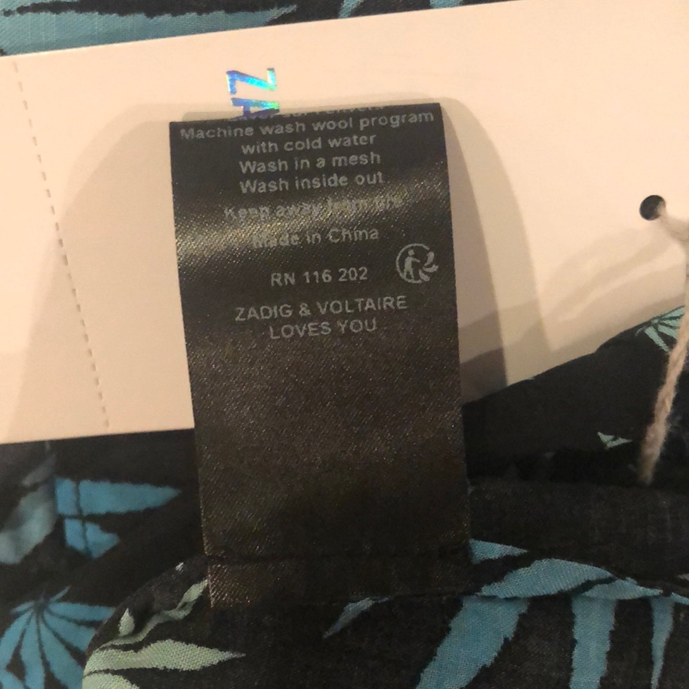 Zadig & Voltaire Sophie Leaves Short - Picture 5 of 9